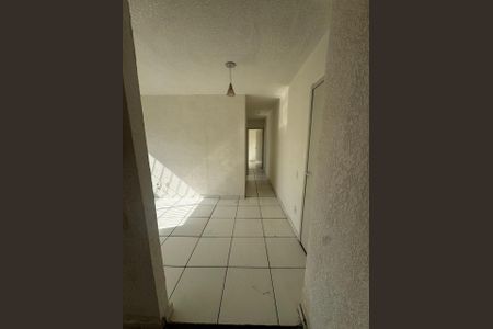 Sala de apartamento para alugar com 2 quartos, 40m² em Cosmos, Rio de Janeiro