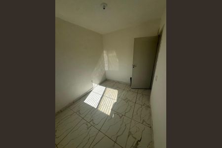 Quarto de apartamento para alugar com 2 quartos, 40m² em Cosmos, Rio de Janeiro