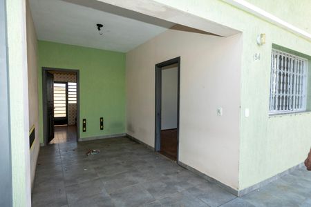 Casa para alugar com 300m², 2 quartos e 1 vagaGARAGEM