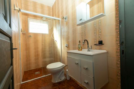 Casa para alugar com 300m², 2 quartos e 1 vagaBANHEIRO