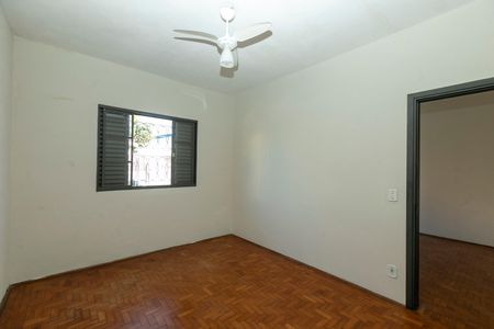 Casa para alugar com 300m², 2 quartos e 1 vagaQUARTO 1