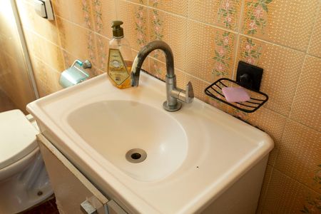 Casa para alugar com 300m², 2 quartos e 1 vagaBANHEIRO