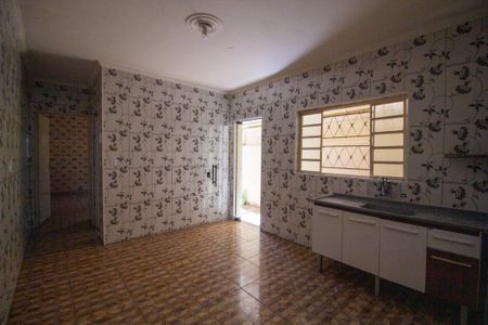 Casa para alugar com 120m², 2 quartos e 1 vagaCozinha