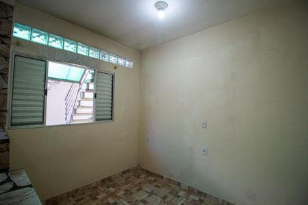 Casa para alugar com 120m², 2 quartos e 1 vagaEdícula