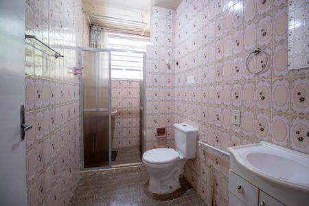 Apartamento para alugar com 71m², 3 quartos e sem vagaBanheiro