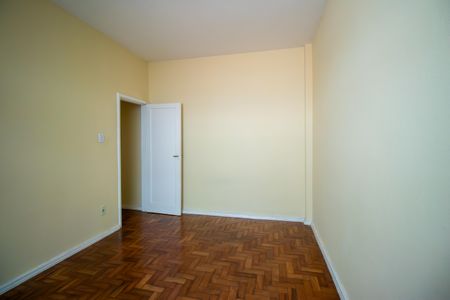 Apartamento para alugar com 71m², 3 quartos e sem vagaQuarto 3