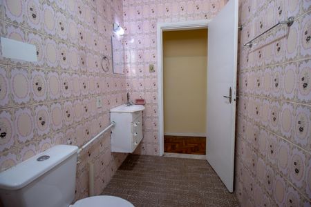 Apartamento para alugar com 71m², 3 quartos e sem vagaBanheiro