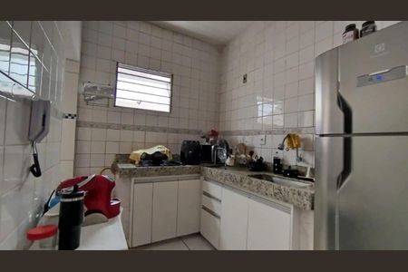 Cozinha de apartamento para alugar com 3 quartos, 71m² em Cinquentenario, Belo Horizonte