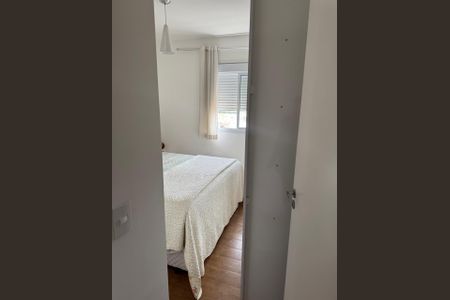 Quarto de apartamento para alugar com 2 quartos, 51m² em Parque Vitoria, São Paulo