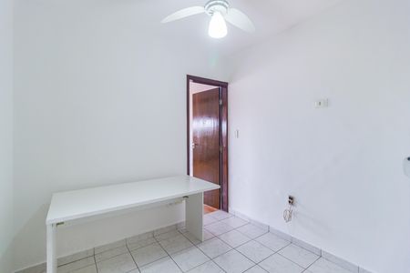 Casa para alugar com 240m², 4 quartos e 1 vaga Casa para alugar com 240m², 4 quartos e 1 vagaSuíte 1