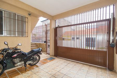 Casa para alugar com 240m², 4 quartos e 1 vaga Casa para alugar com 240m², 4 quartos e 1 vagaGaragem