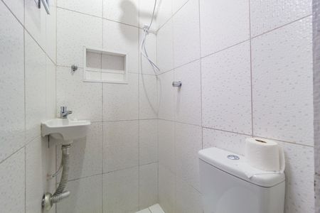 Casa para alugar com 240m², 4 quartos e 1 vaga Casa para alugar com 240m², 4 quartos e 1 vagaBanheiro - Suíte 2
