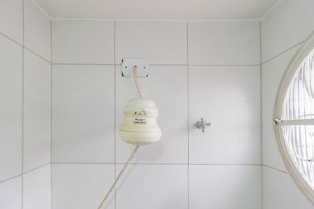Casa para alugar com 240m², 4 quartos e 1 vaga Casa para alugar com 240m², 4 quartos e 1 vagaDetalhe Banheiro - Suíte 1