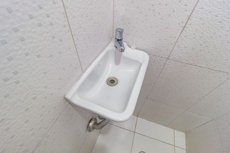Casa para alugar com 240m², 4 quartos e 1 vaga Casa para alugar com 240m², 4 quartos e 1 vagaDetalhe Banheiro - Suíte 2