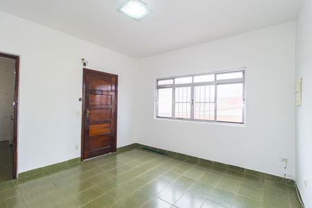 Casa para alugar com 240m², 4 quartos e 1 vaga Casa para alugar com 240m², 4 quartos e 1 vagaSala