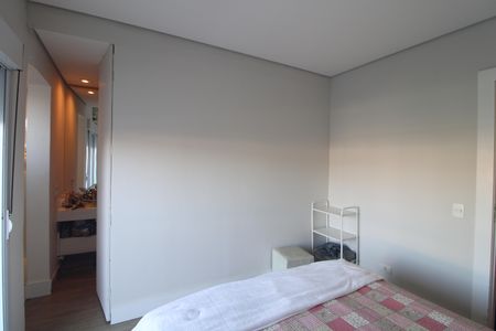 Suíte 1 de casa à venda com 3 quartos, 287m² em Socorro, São Paulo