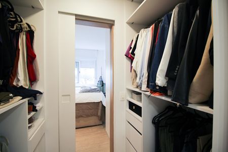 Apartamento para alugar com 102m², 3 quartos e sem vaga Apartamento para alugar com 102m², 3 quartos e sem vagaCloset da Suíte