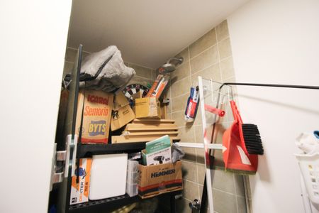 Apartamento para alugar com 102m², 3 quartos e sem vaga Apartamento para alugar com 102m², 3 quartos e sem vagaBanheiro de serviço