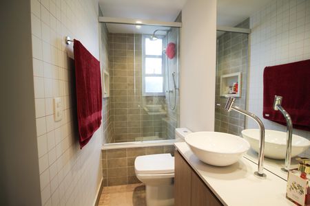 Apartamento para alugar com 102m², 3 quartos e sem vaga Apartamento para alugar com 102m², 3 quartos e sem vagaBanheiro