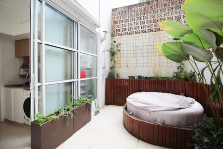 Apartamento para alugar com 102m², 3 quartos e sem vaga Apartamento para alugar com 102m², 3 quartos e sem vagaQuintal