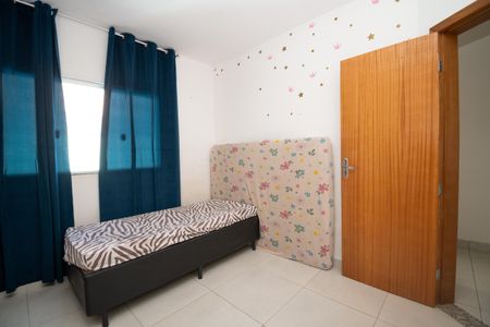 Casa de condomínio para alugar com 140m², 2 quartos e 2 vagasQuarto