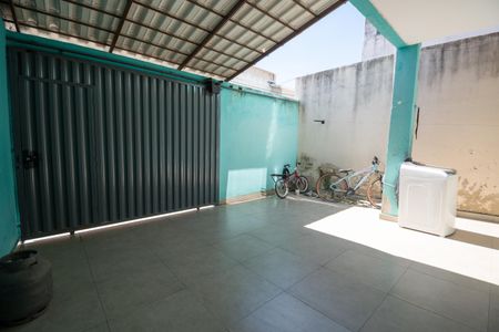 Casa de condomínio para alugar com 140m², 2 quartos e 2 vagasGaragem