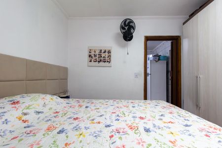 Casa à venda com 252m², 2 quartos e 8 vagasQuarto 2