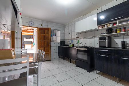 Casa à venda com 252m², 2 quartos e 8 vagasCozinha