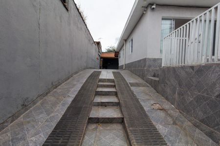 Casa à venda com 252m², 2 quartos e 8 vagasGaragem