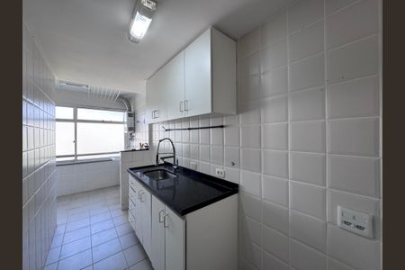 Apartamento para alugar com 108m², 3 quartos e 2 vagasCozinha e Área de Serviço