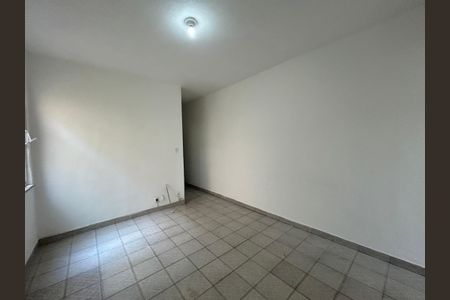 Apartamento para alugar com 97m², 2 quartos e sem vagaSala