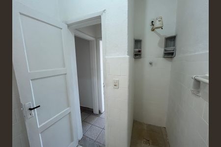 Apartamento para alugar com 97m², 2 quartos e sem vagaBanheiro