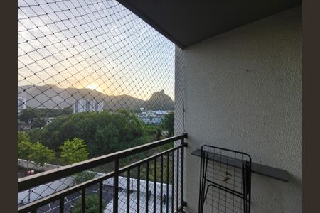 Varanda - Sala de apartamento para alugar com 2 quartos, 57m² em Jacarepaguá, Rio de Janeiro