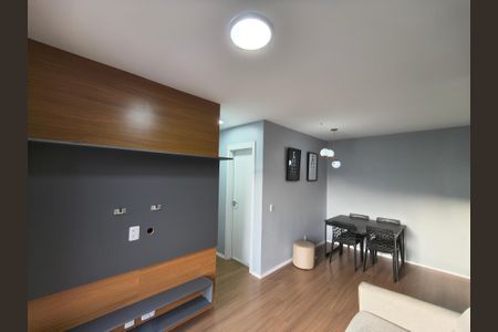 Sala de apartamento para alugar com 2 quartos, 57m² em Jacarepaguá, Rio de Janeiro
