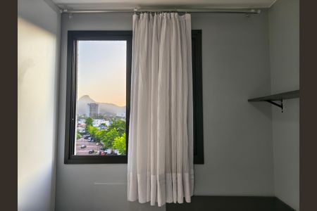 Apartamento para alugar com 57m², 2 quartos e 1 vagaJanela - Quarto 1