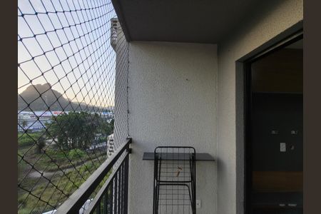 Varanda - Sala de apartamento para alugar com 2 quartos, 57m² em Jacarepaguá, Rio de Janeiro