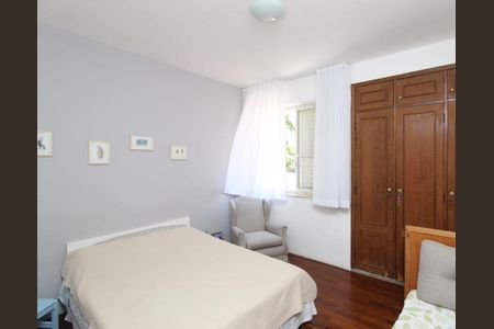Quarto  de apartamento à venda com 4 quartos, 160m² em Lourdes, Belo Horizonte