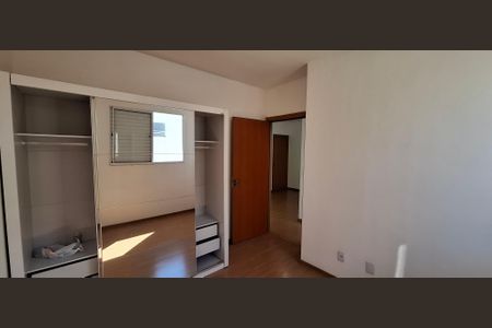 Apartamento para alugar com 55m², 2 quartos e 1 vagaQuarto 2