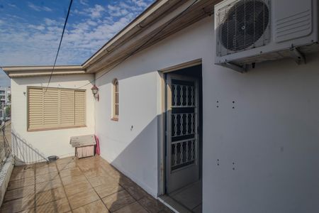 Apartamento para alugar com 170m², 4 quartos e 1 vagaSacada/Terraço