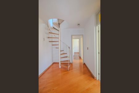Apartamento para alugar com 170m², 4 quartos e 1 vagaSala