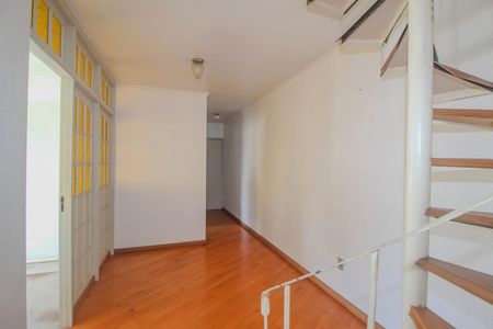 Apartamento para alugar com 170m², 4 quartos e 1 vagaSala