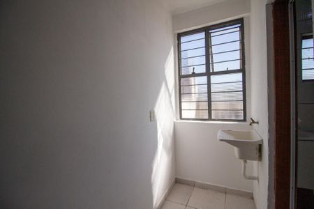 Casa para alugar com 52m², 1 quarto e sem vagaÁrea de Serviço
