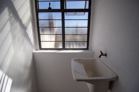 Casa para alugar com 52m², 1 quarto e sem vagaÁrea de Serviço