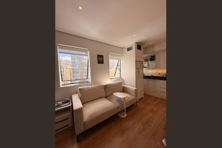 Apartamento à venda com 28m², 1 quarto e 1 vaga Apartamento à venda com 28m², 1 quarto e 1 vagaFoto 04
