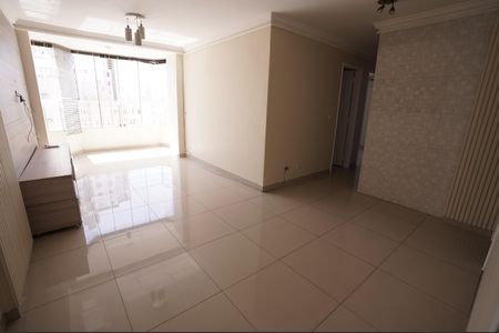 Apartamento para alugar com 3 quartos, 80m² em Setor Bueno, Goiânia