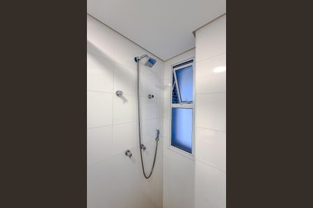 Apartamento à venda com 81m², 2 quartos e 3 vagasBanheiro da Suíte