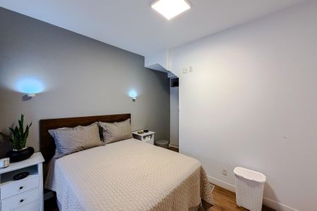 Apartamento à venda com 81m², 2 quartos e 3 vagasQuarto 2 - Suíte