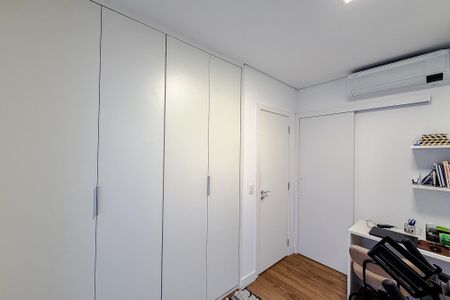 Apartamento à venda com 81m², 2 quartos e 3 vagasQuarto 1 - Suíte