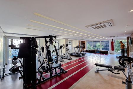Apartamento à venda com 81m², 2 quartos e 3 vagasÁrea comum - Academia