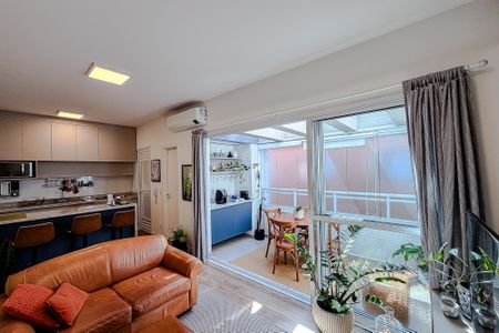 Apartamento à venda com 81m², 2 quartos e 3 vagasSala